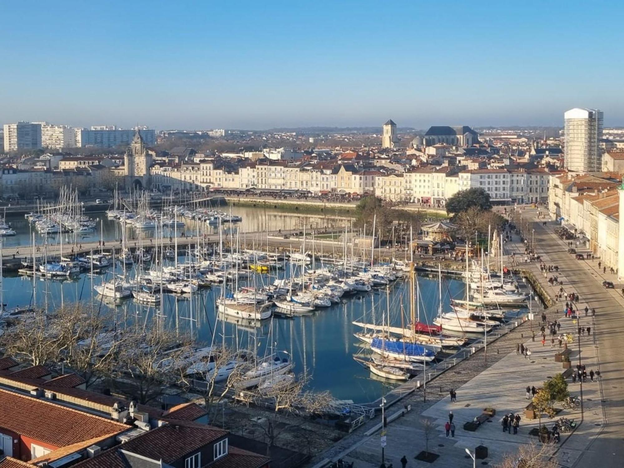 Studio Ensoleille Au Bord De Mer Avec Balcon Et Parking, Proche Centre Et Plage - La Rochelle - Fr-1-535-51 Εξωτερικό φωτογραφία